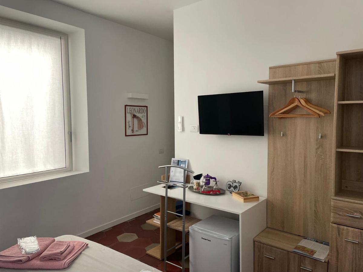 Santa Vincenza - Suite Indipendente Lovere Exteriér fotografie